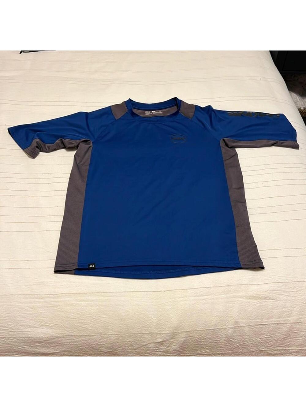 Dakine Blue Gray Performance Vectra‎ Athletic Tee Men's Small